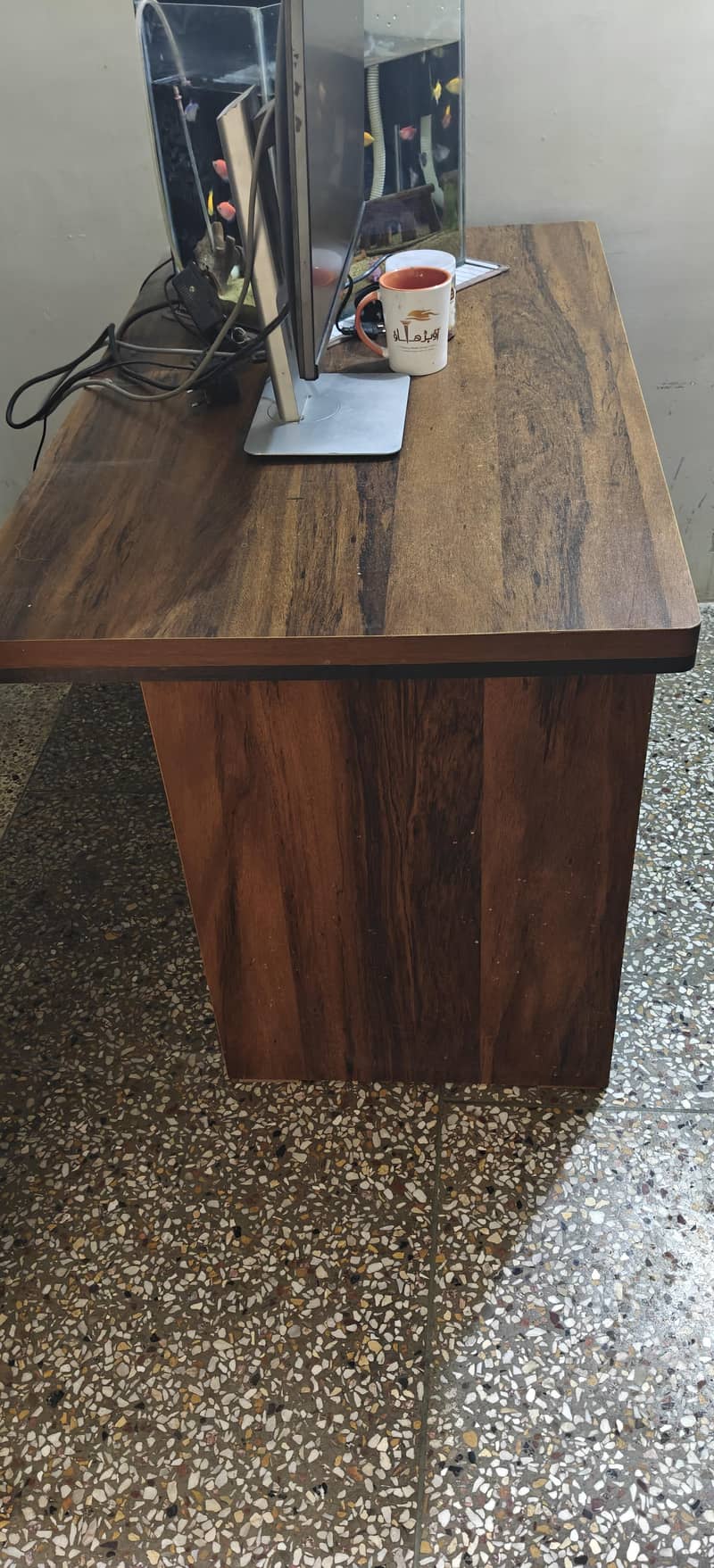 Office Table 4