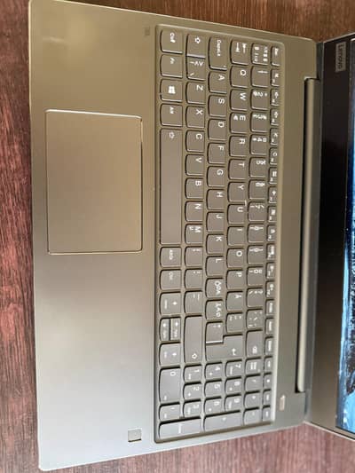 Lenovo IdeaPad 720S-15IKB