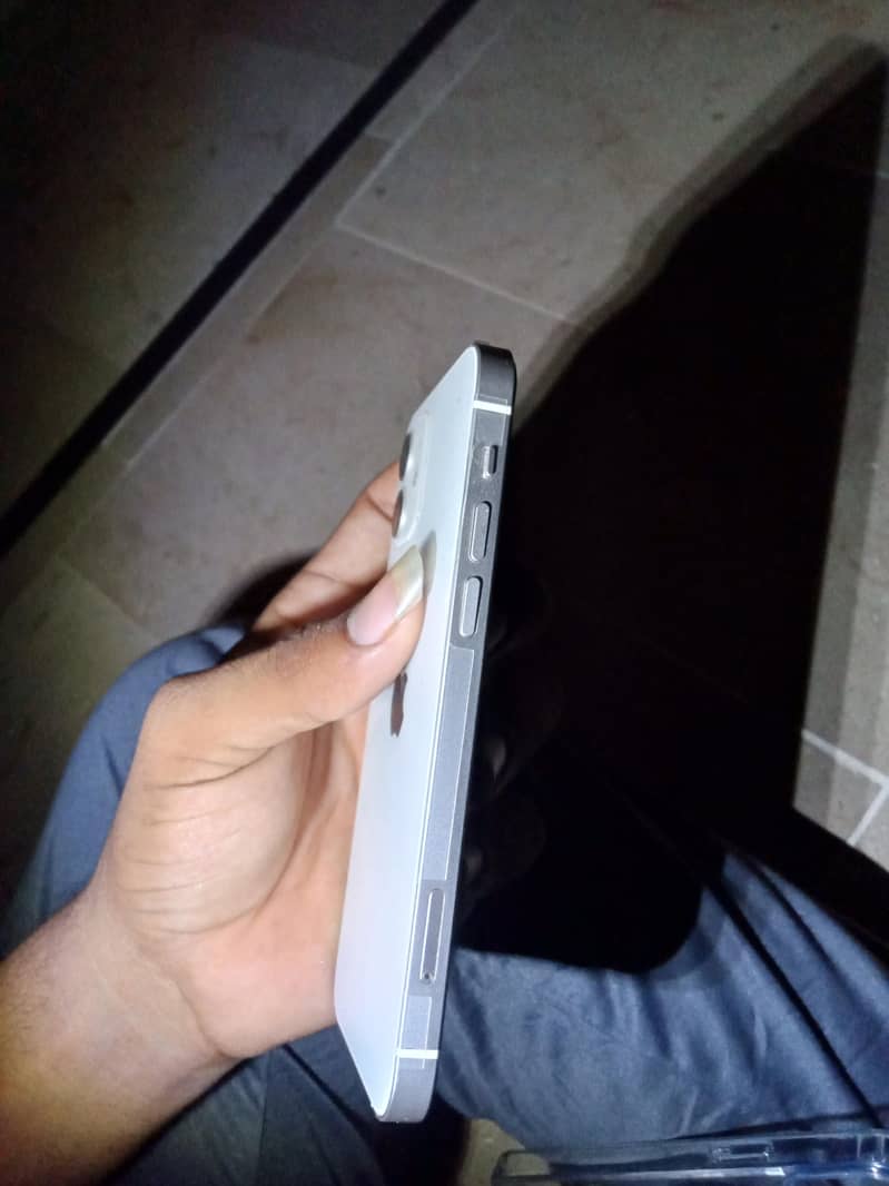 iphone 12 1