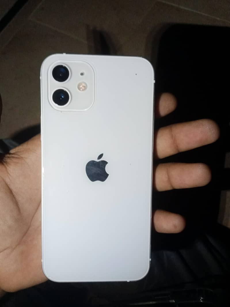 iphone 12 4