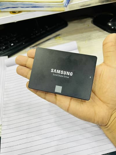 Ssd hard drive 256gb