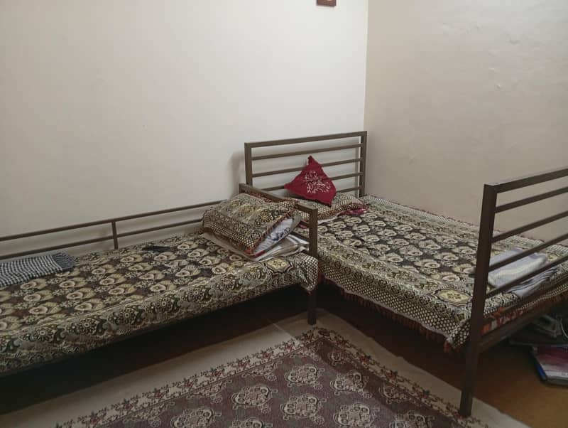 BUNK BED. 1