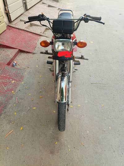very good condition  contact 03157398128