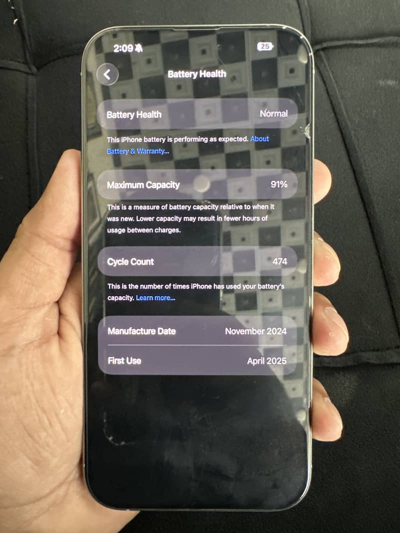 Iphone 16 pro max 4