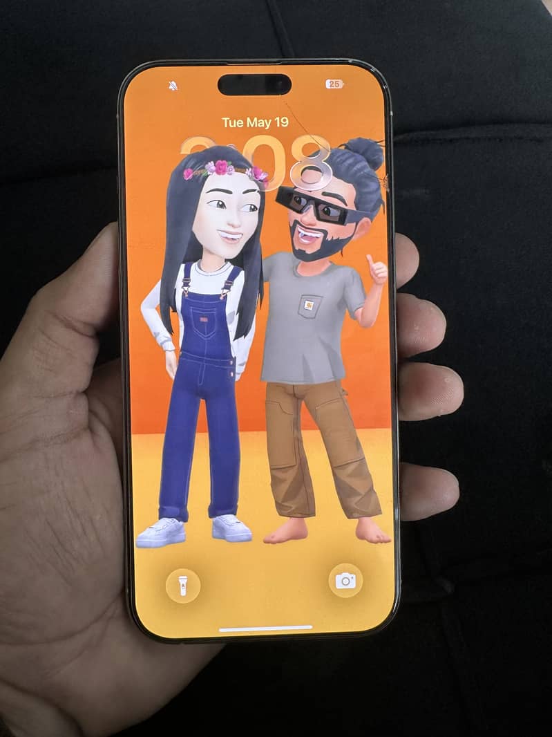 Iphone 16 pro max 5