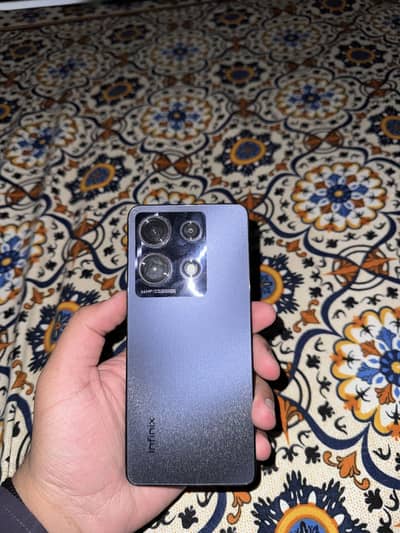 INFINIX Note 30