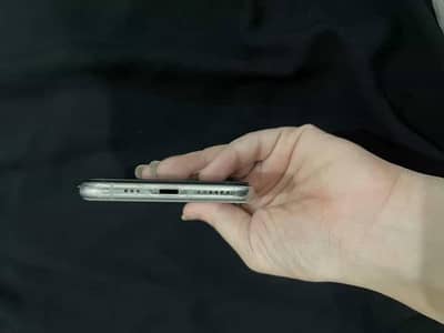Iphone XS  256GB silver PTA approved  10/10  Battery 80%