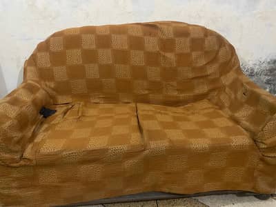 i am selling my 3 sofas like 3 2 2 is a good wood