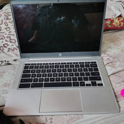 Chromebook touch screen