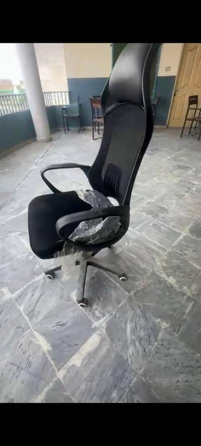 revolving chair