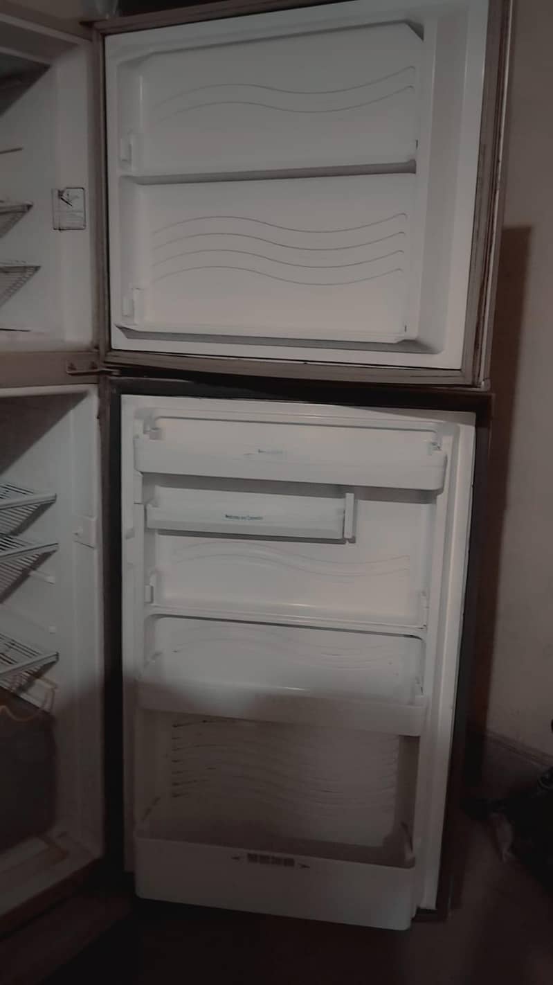 refrigerator 4