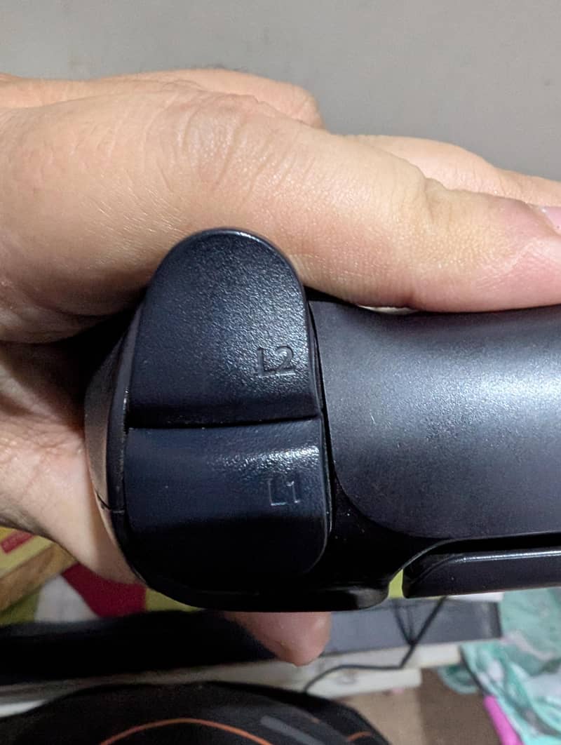 PS5 Black Controller 3