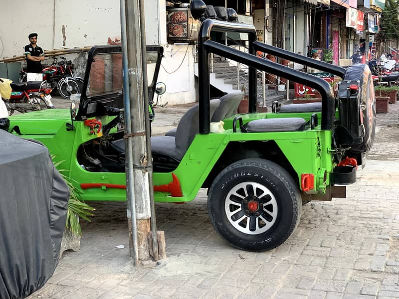 Comando JEEP. 10