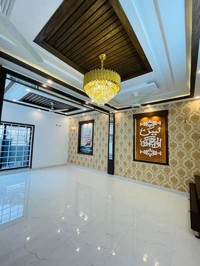 5 Marla House For Rant BB Black BahriaTowan Lahore