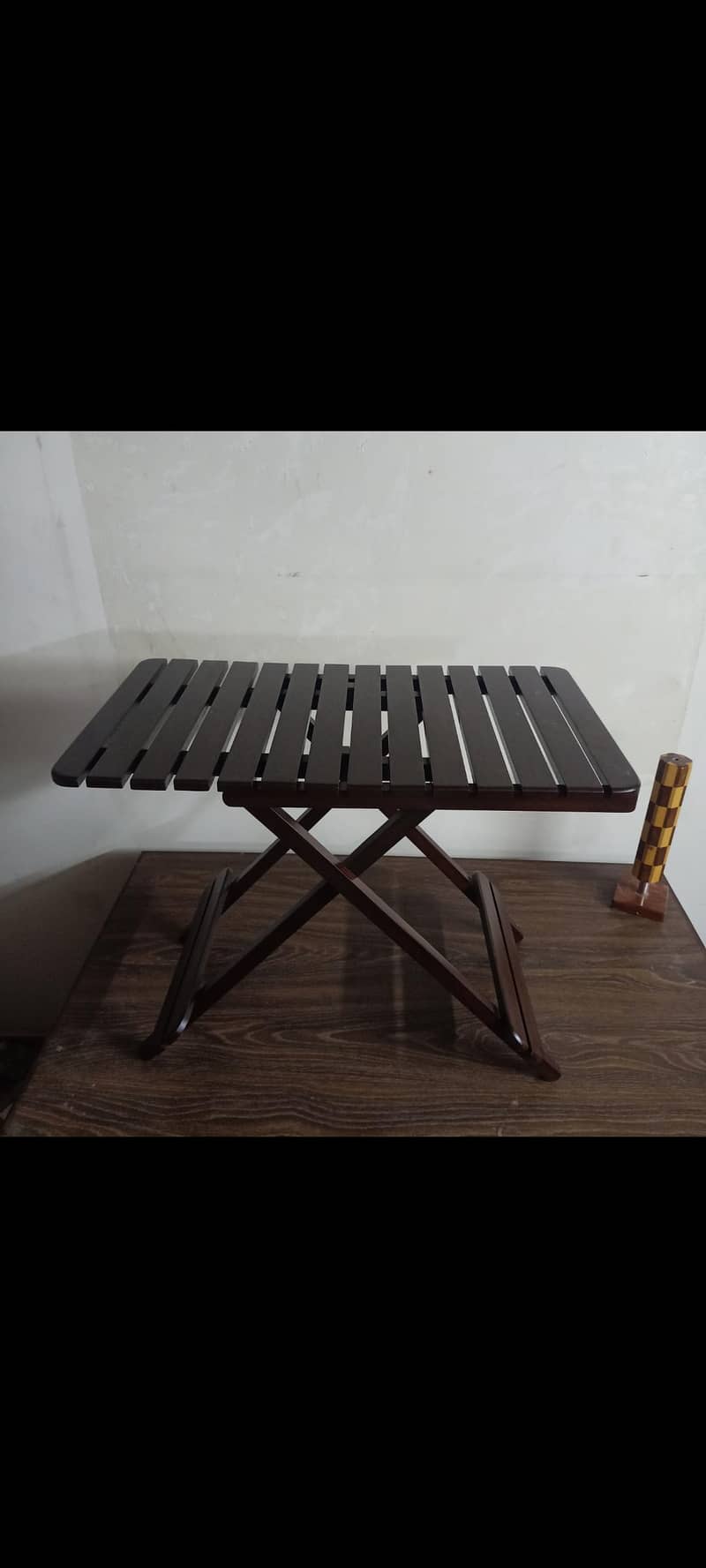 Folding table. 0