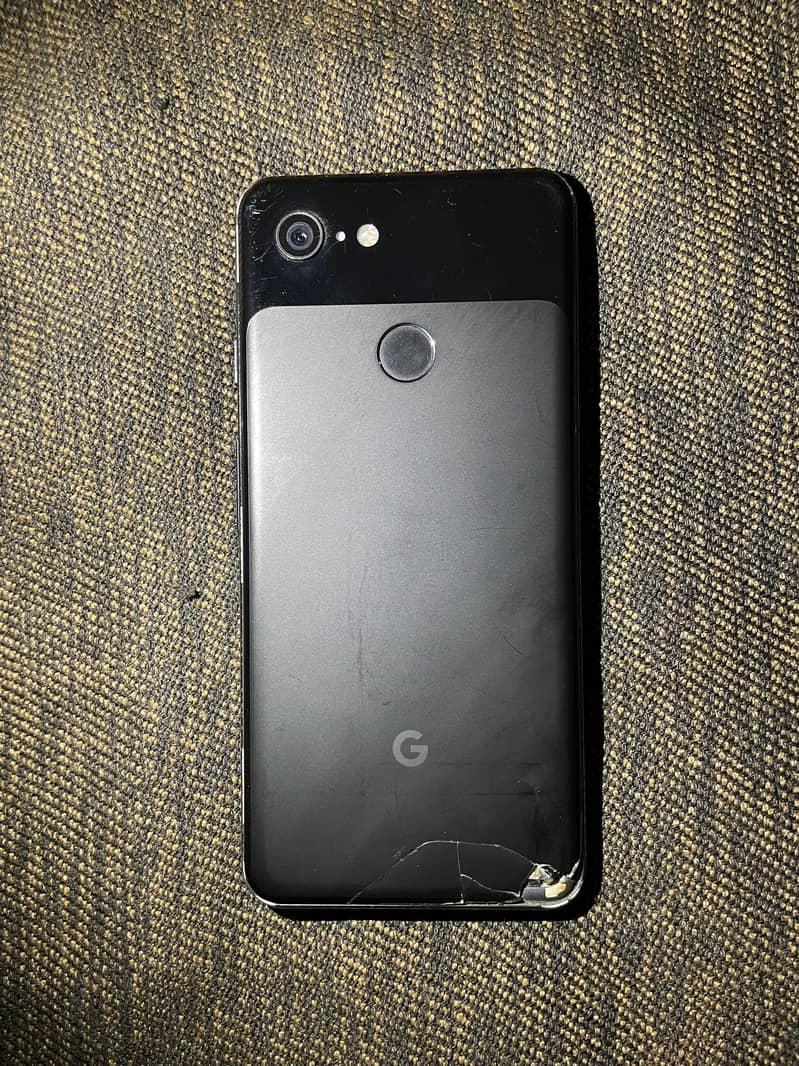 Google Pixel 3 Gaming + Camera Device 9