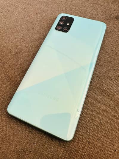 samsung Galaxy A71 Pta Approved 8/128 GB under Display Finger print