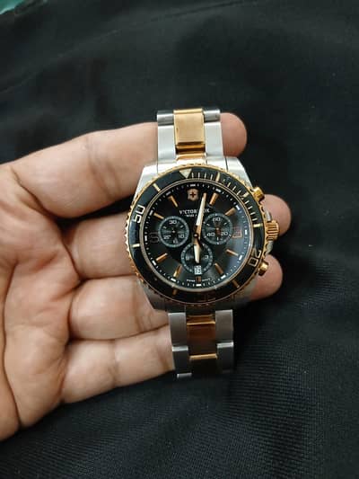 victorinox Swiss army watch