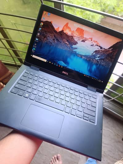 Dell Latitude 3390 (2-in-1).