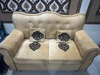 Luxury Sofa Set for Sale – Excellent Condition