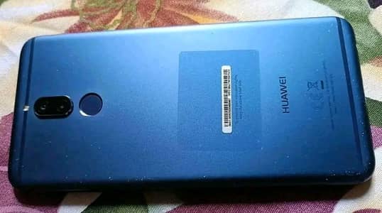 03237004371 Huawei Mate 10 occasion blue color crystal clear camera