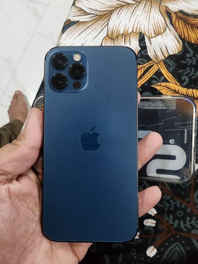 iphone 12 Pro 5