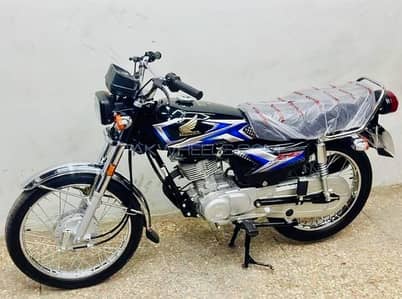 Honda CG 125  | Model CG 125 | Year 2025 | 1000 KM Use Bike