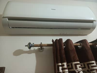 Split AC Haier 1.5 TON