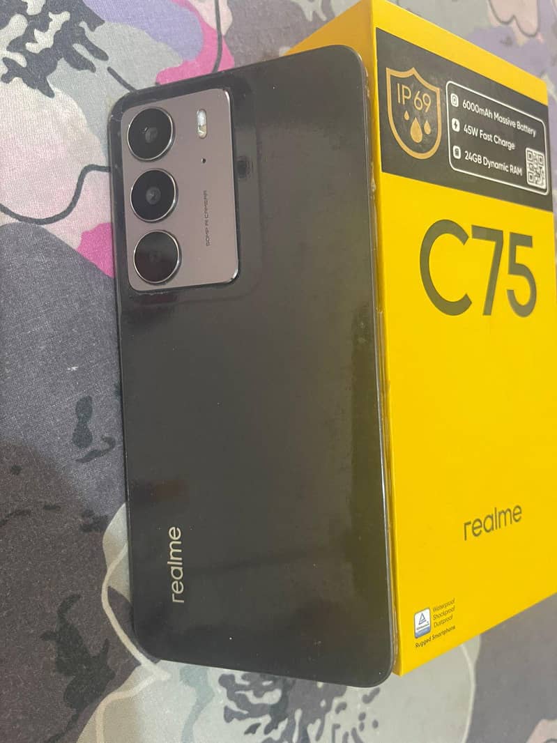 Realme C75 0
