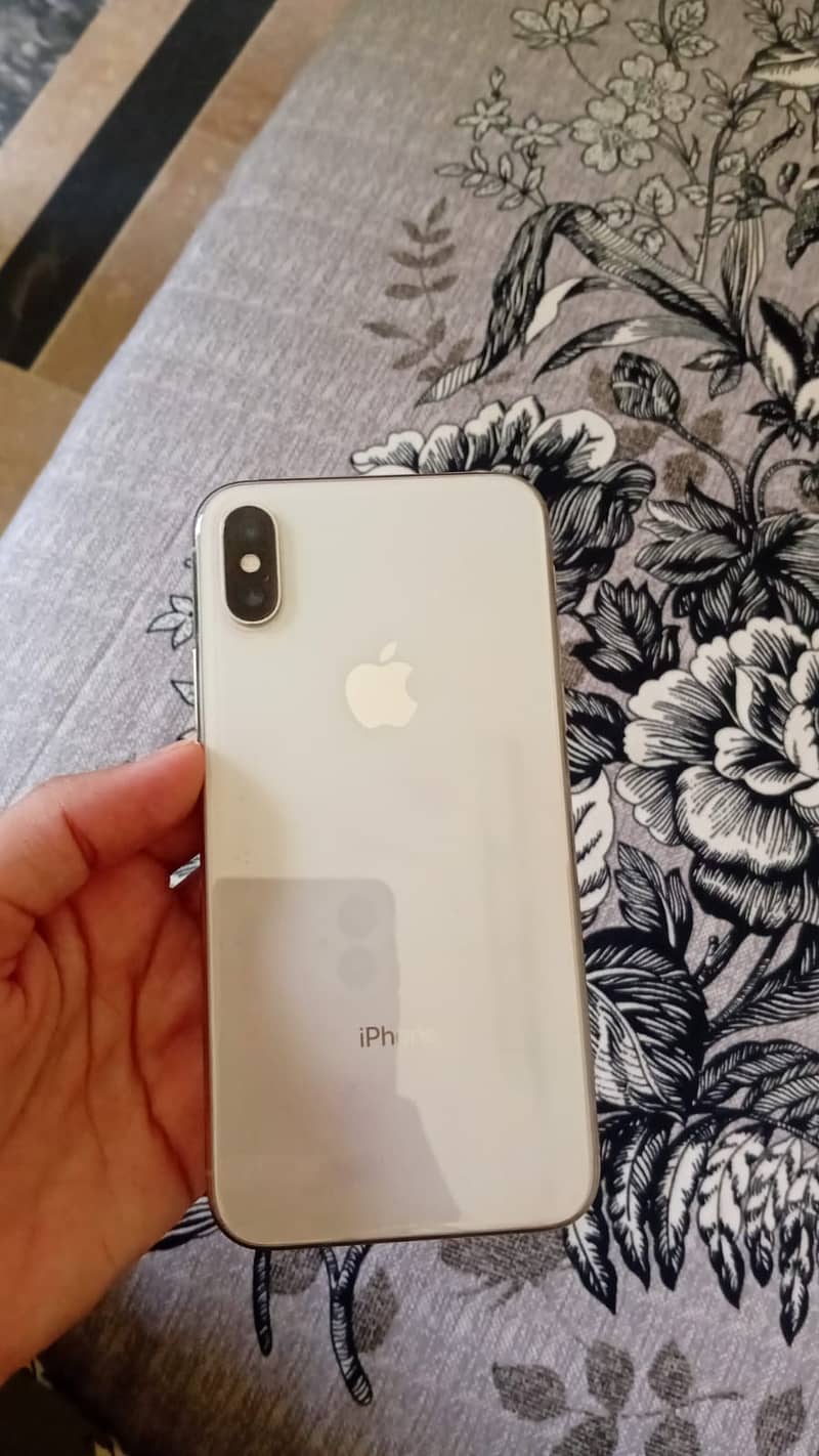 Apple iPhone X 6