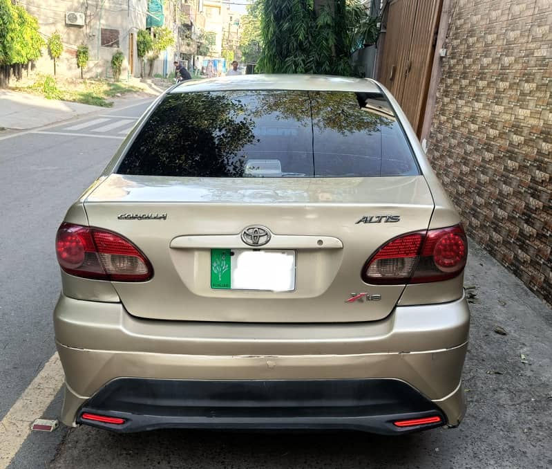 Corolla Altis 15