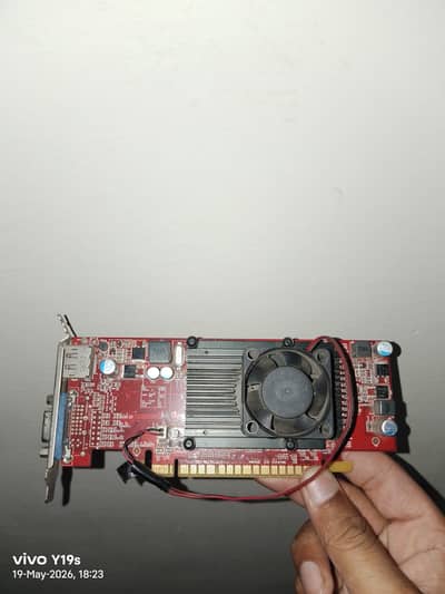 NVIDIA GEFORCE 210 1GB DDR 3 IT CAN RUN GTA 5 EASILY