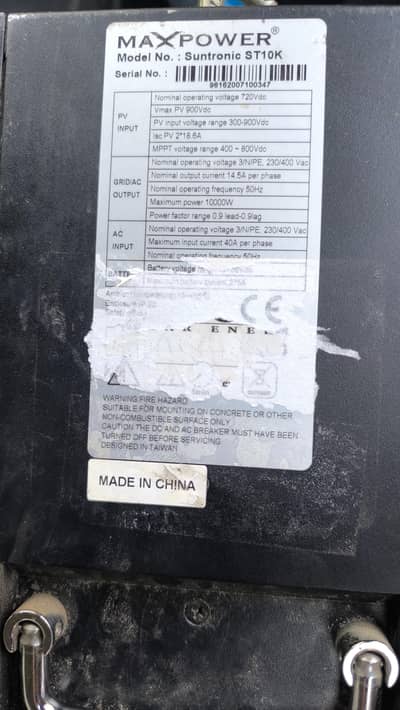 Infini 10KW Three Phase Hybrid Solar Inverter