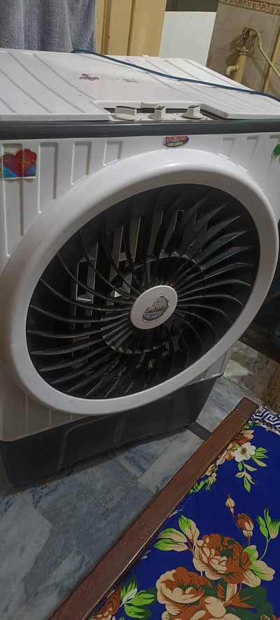 air cooler 2 year Purana ha ok ha condition 10 8 ha