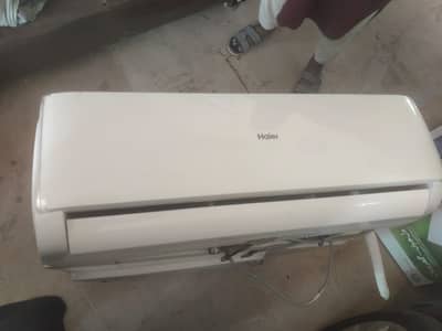Ac Inverter 1.5 Ton In used Condition