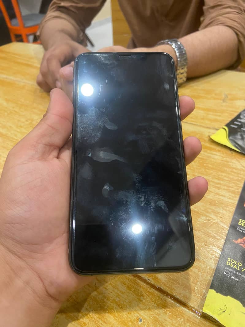 Iphone 11 Pro Max 1