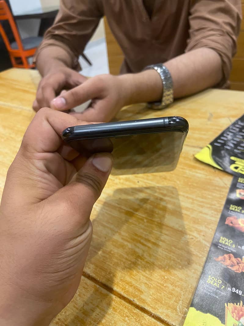 Iphone 11 Pro Max 5