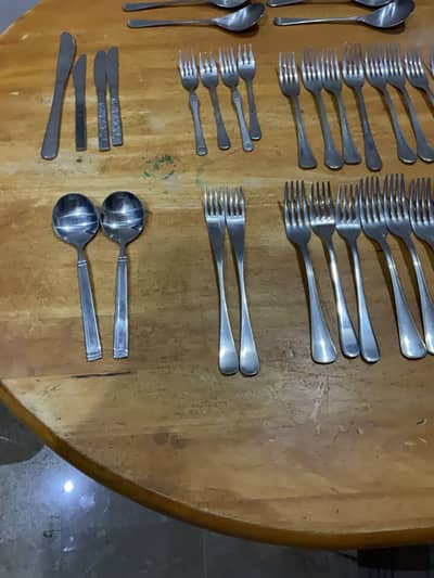 IMPORTED CUTLERY