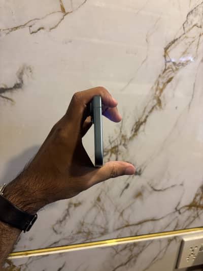 IPHONE 16 256 GB FU