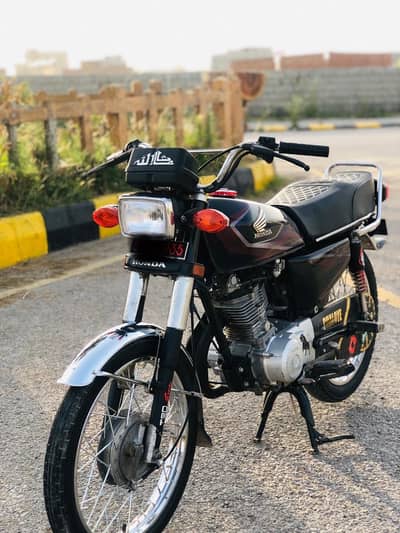 Honda CG-125 (Model 2017)