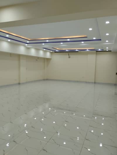 5 Marla Commercial Hall For Rent In Bahria Town Lahore
