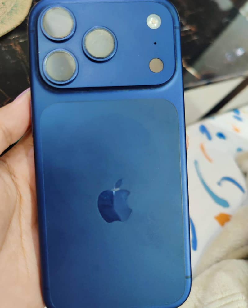 Iphone 17 pro 1