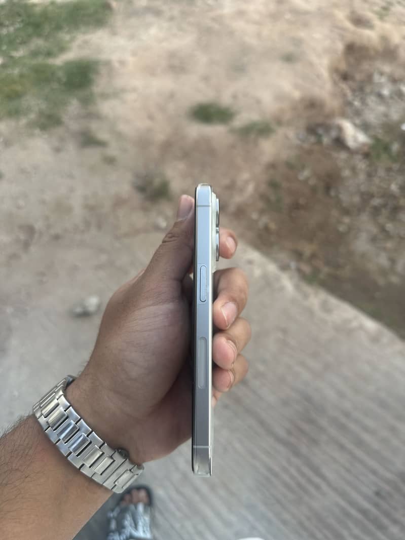 Iphone 15 Pro 7