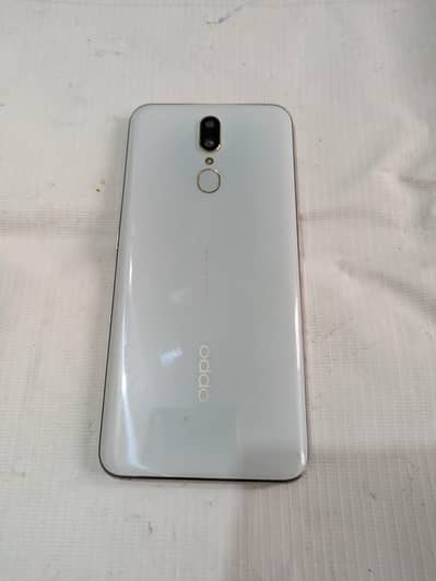 Oppo F11