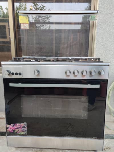 Canon Cooking range with 5 Burners and Oven