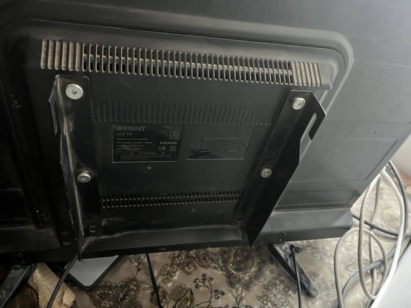 Orient hd screen (with box) 4