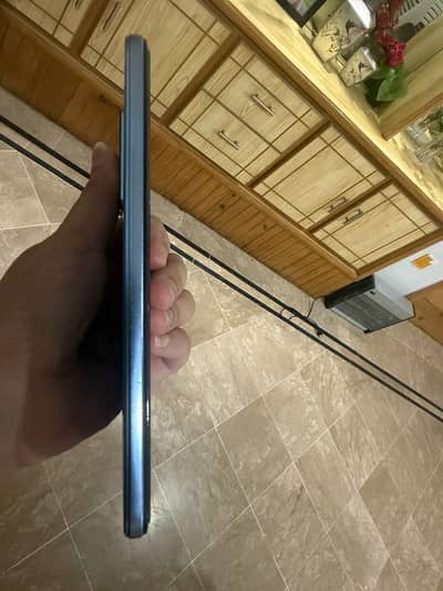 Vivo 23 e All okay 10/10 with box 8/256 urgent sale