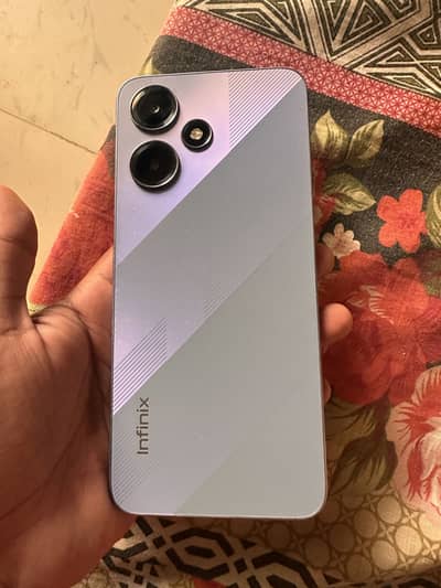 Infinix Hot 30 Play