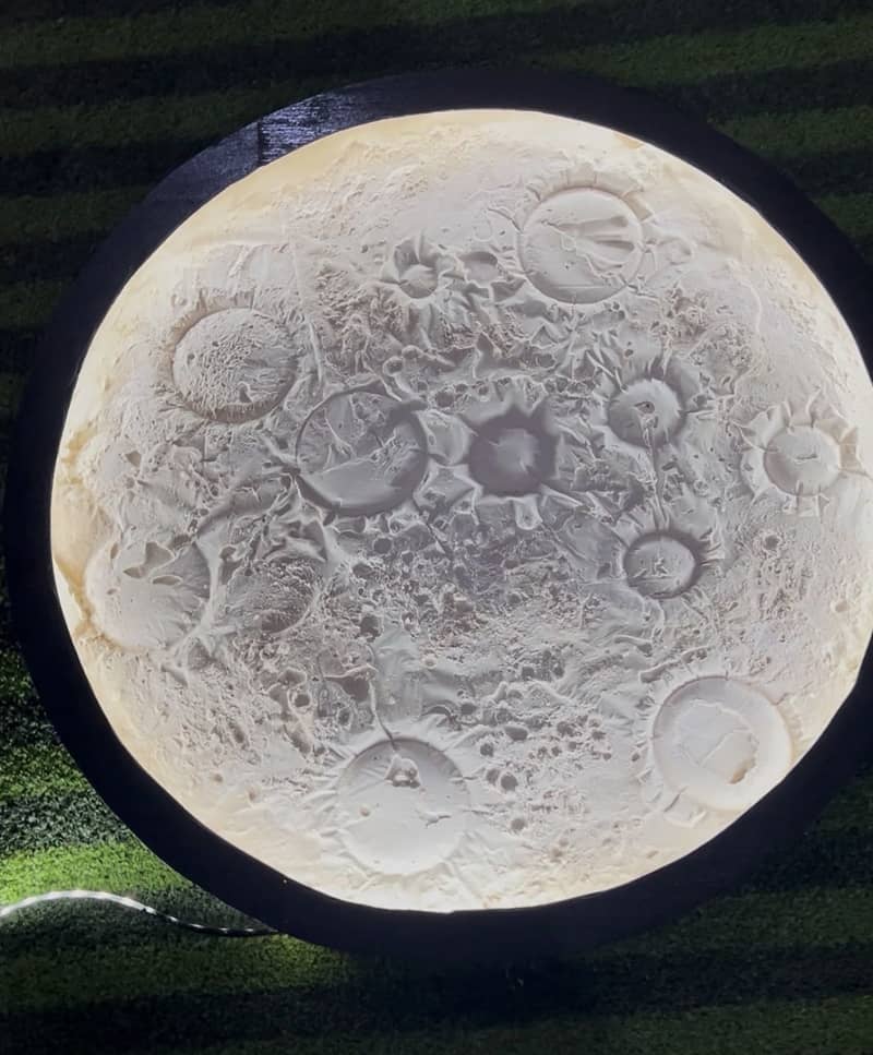 Royalmoon 2