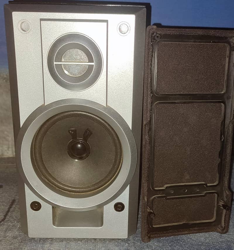 load speaker  1
